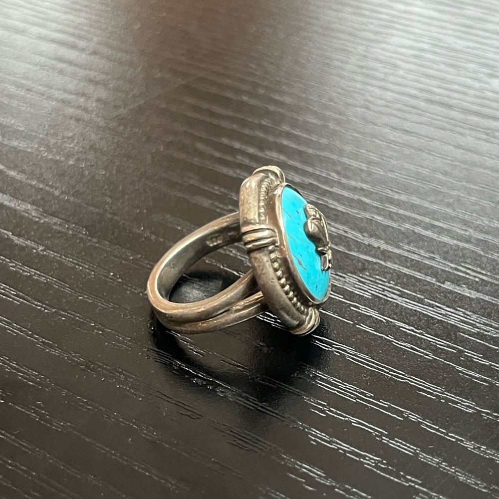 Slane & Slane Bee Ring - Picture 6 of 9